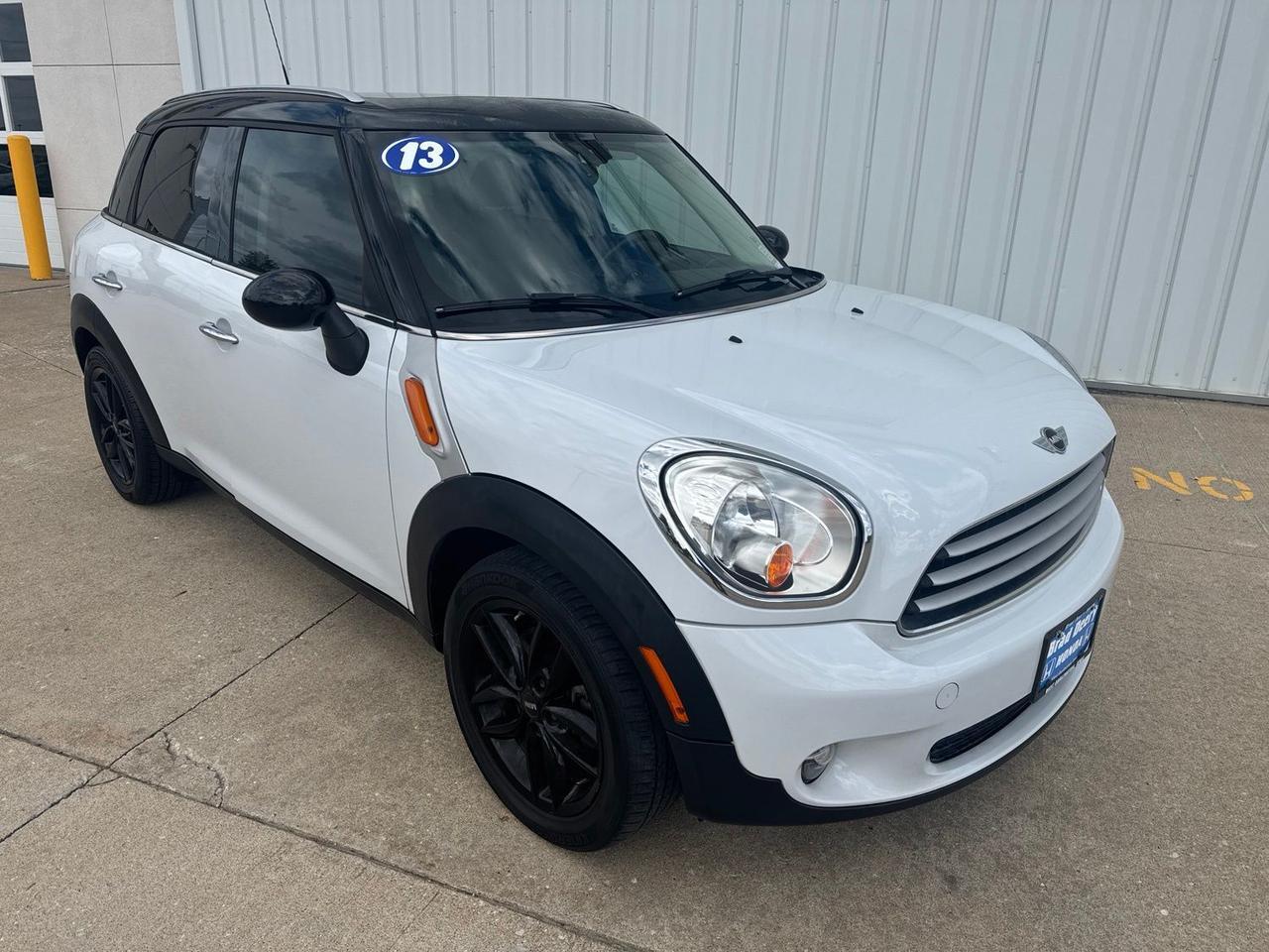 2013 MINI Cooper Countryman Base