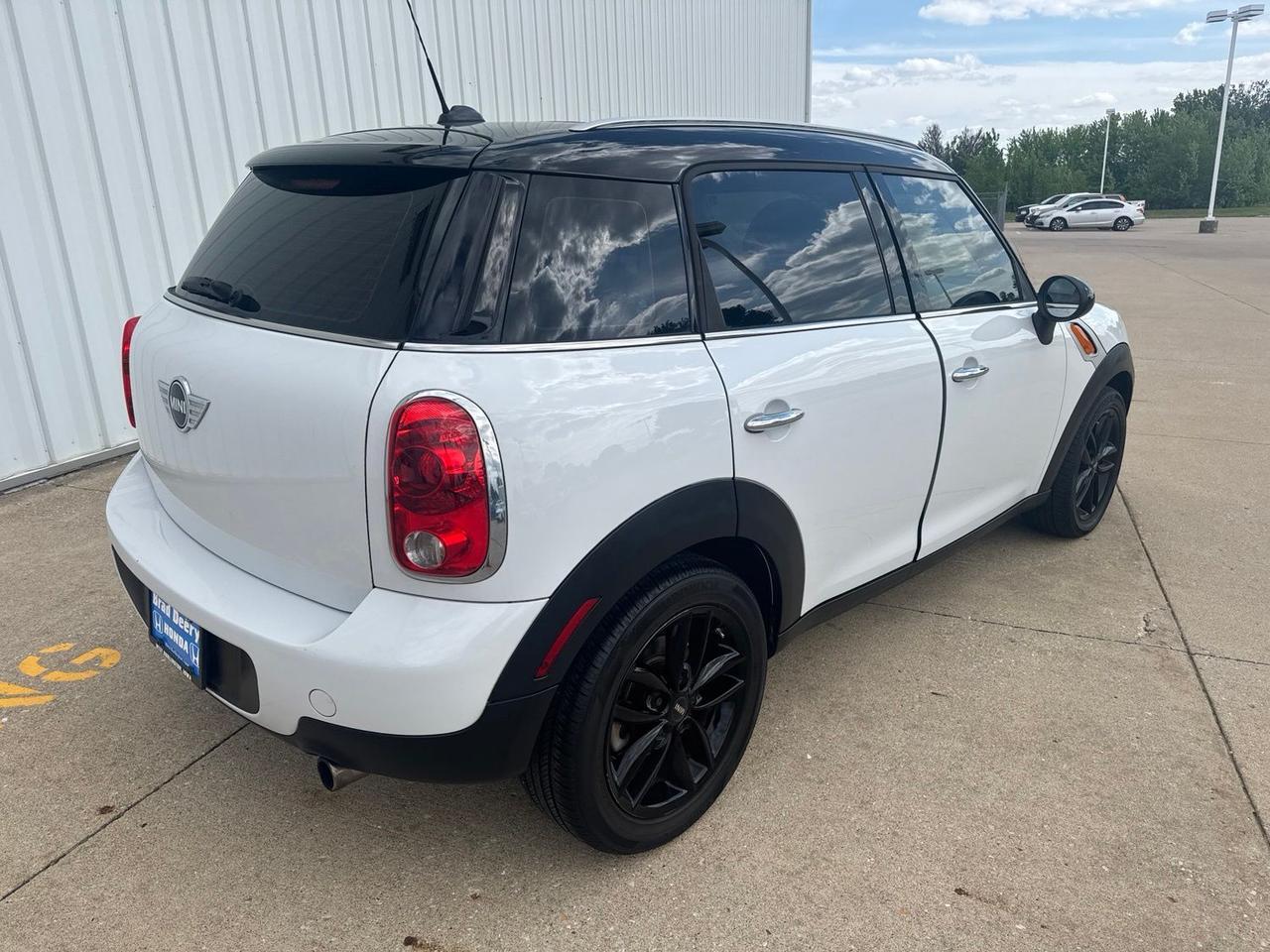 2013 MINI Cooper Countryman Base West Burlington IA