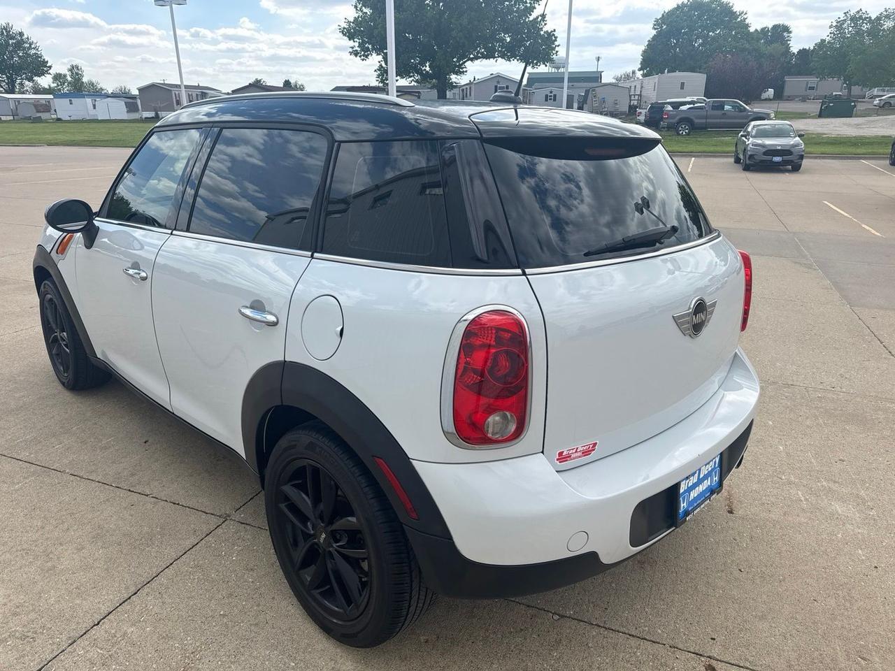 2013 MINI Cooper Countryman Base West Burlington IA