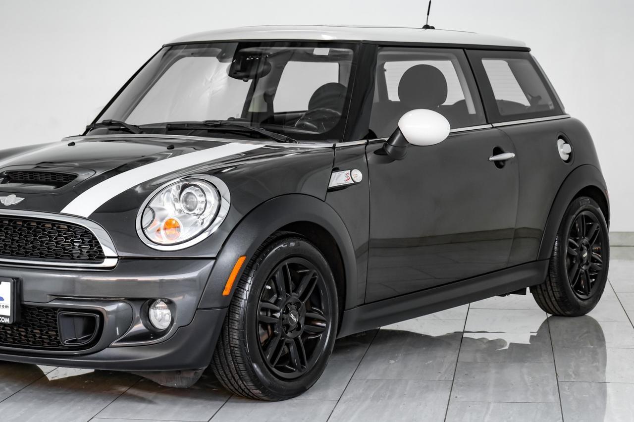 2013 MINI Cooper S PANORAMA HEATED SEATS PUSH BUTTON START BLUETOOTH CRUISE CONTROL ALLOY WHEELS Carrollton TX