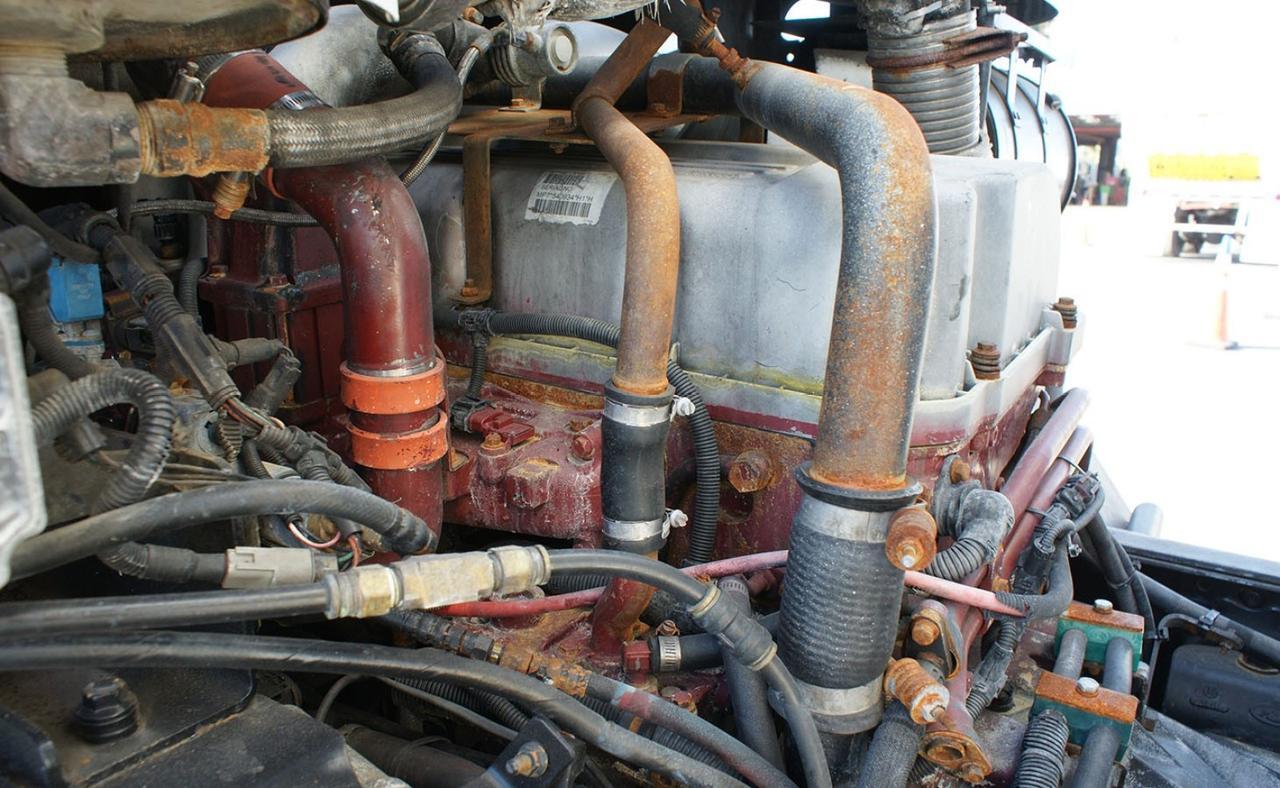 2013 Mack LEU613 25 yd McNeilus Rear Loader Garbage Truck Tampa FL