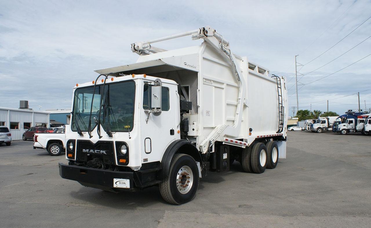 2013 Mack MRU 40 yd EZ Pack Front Loader Garbage Truck Tampa FL