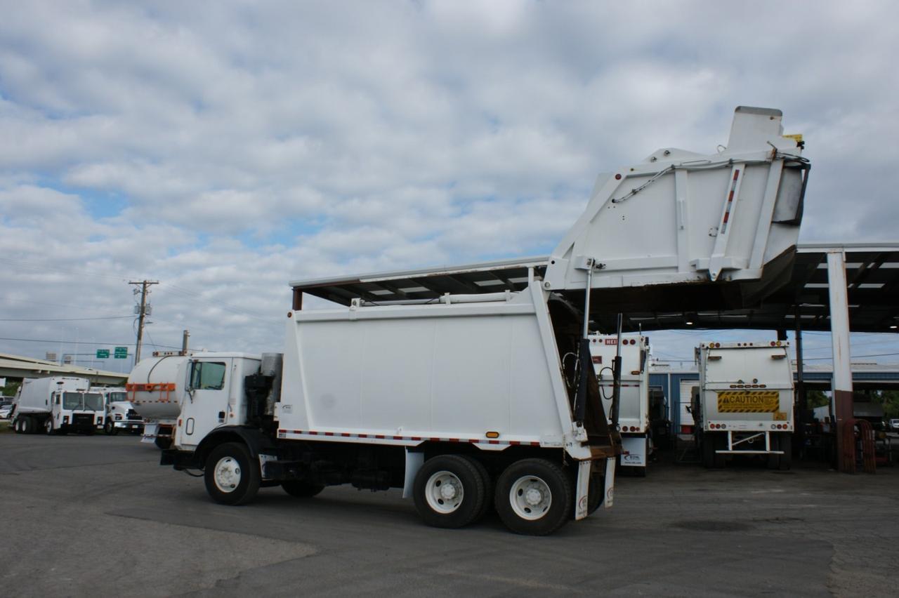 2013 Mack MRU613 25 yd EZ Pack Rear Loader Garbage Truck Tampa FL