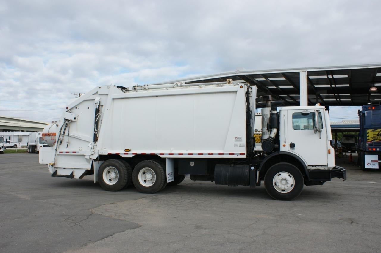 2013 Mack MRU613 25 yd EZ Pack Rear Loader Garbage Truck Tampa FL