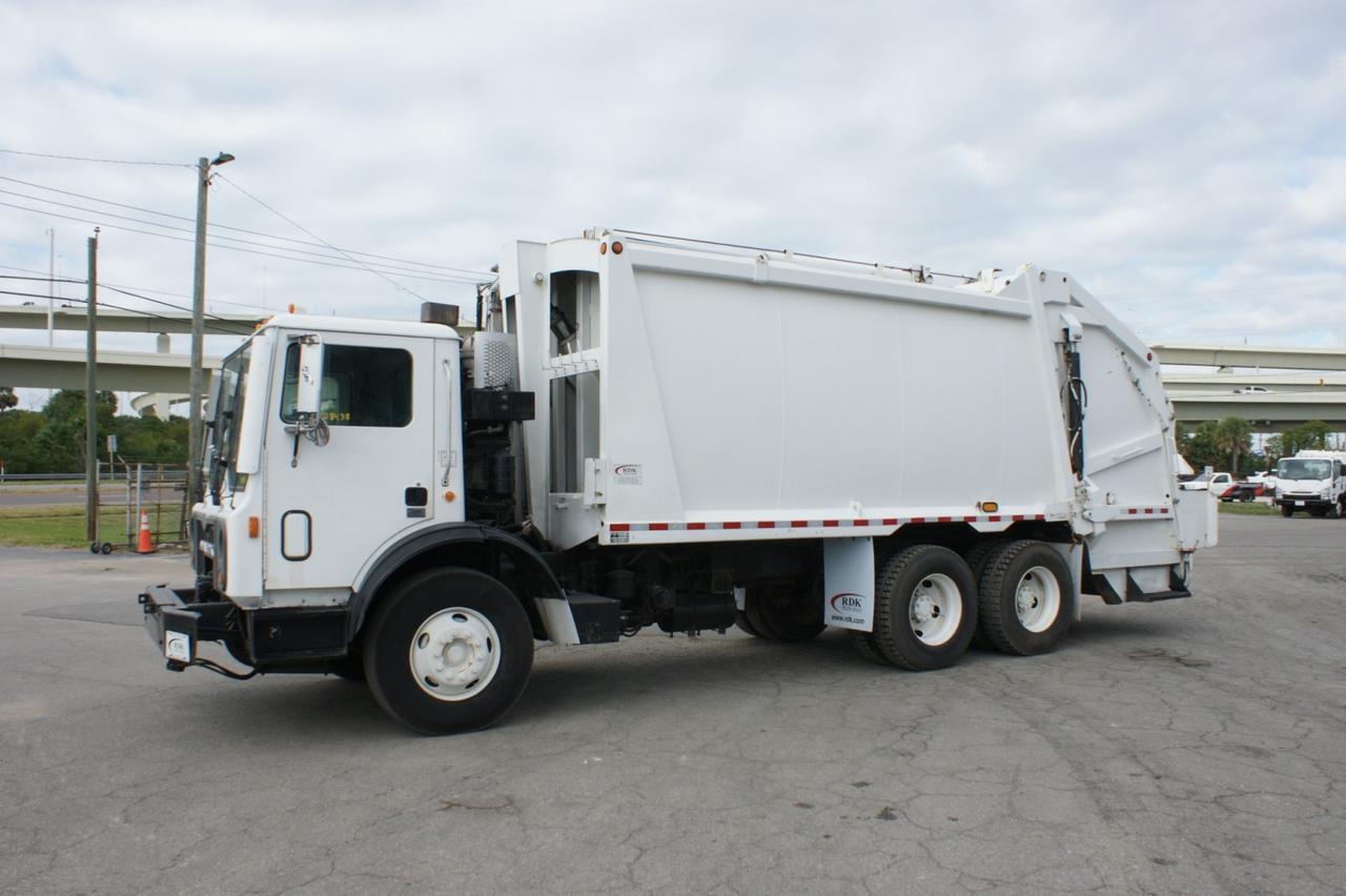 2013 Mack MRU613 25 yd EZ Pack Rear Loader Garbage Truck Tampa FL