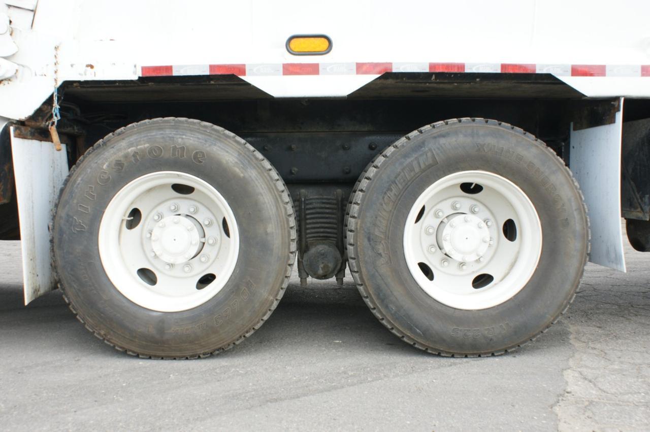 2013 Mack MRU613 25 yd EZ Pack Rear Loader Garbage Truck Tampa FL