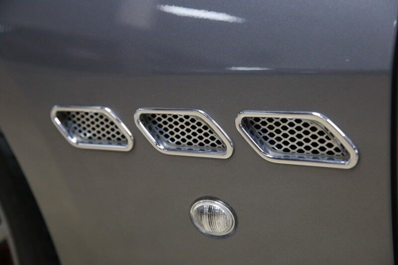 2013 Maserati GranTurismo Convertible Plainview NY