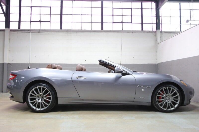 2013 Maserati GranTurismo Convertible Plainview NY