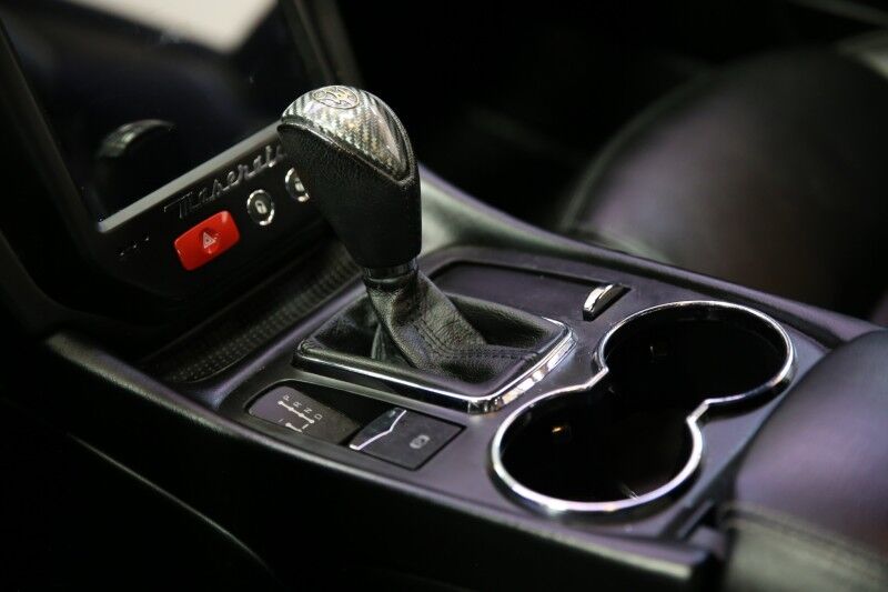 2013 Maserati GranTurismo Sport Plainview NY