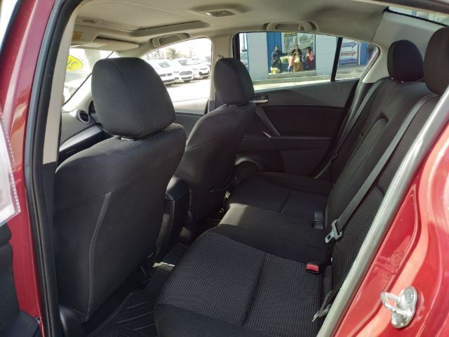 2013 Mazda MAZDA3 i Touring AT 4-Door Bradenton FL