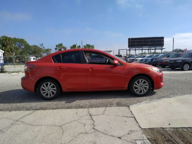 2013 Mazda MAZDA3 i Touring AT 4-Door Bradenton FL