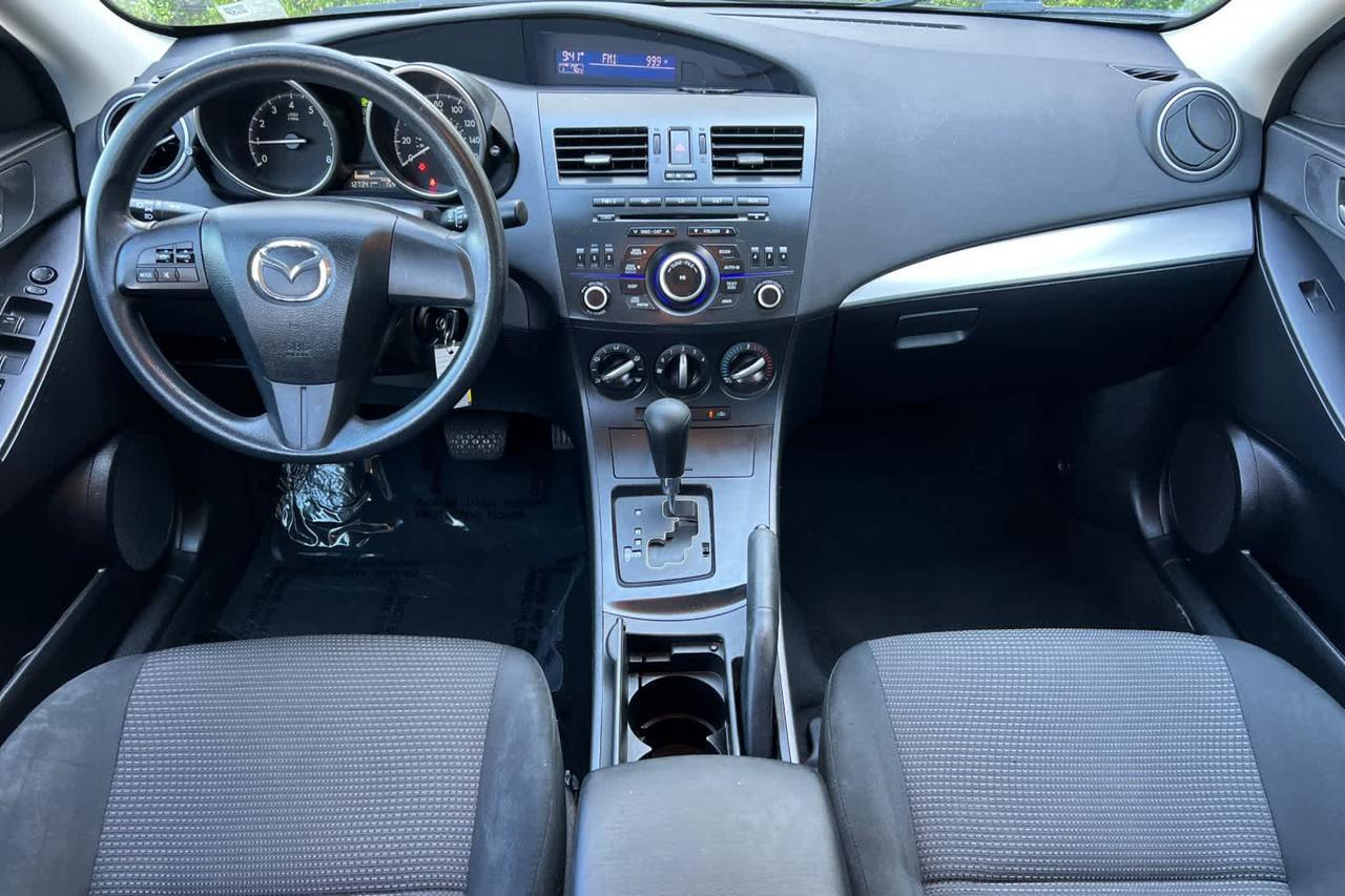 2013 Mazda Mazda3 i SV