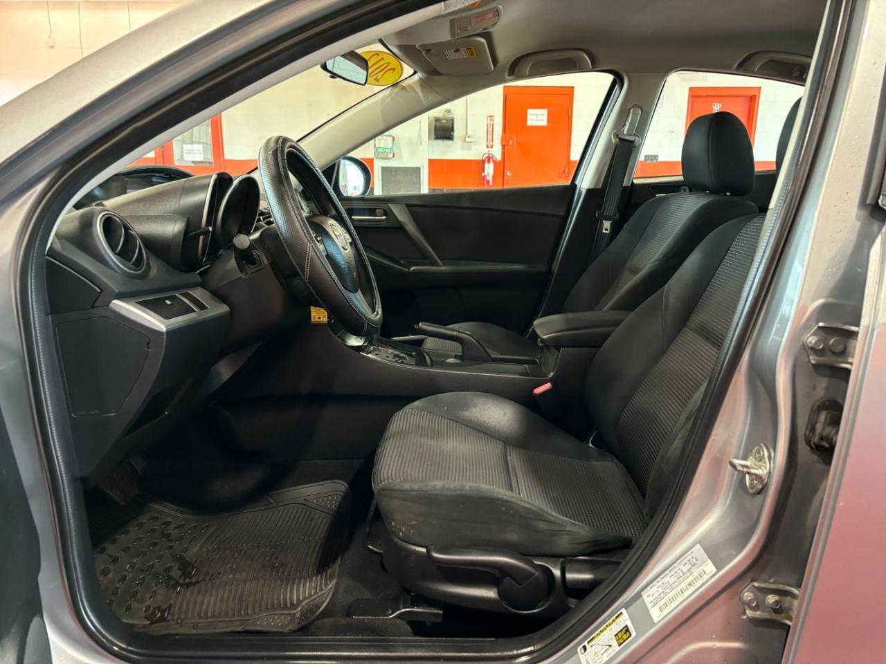 2013 Mazda Mazda3 i Sport Franklin OH