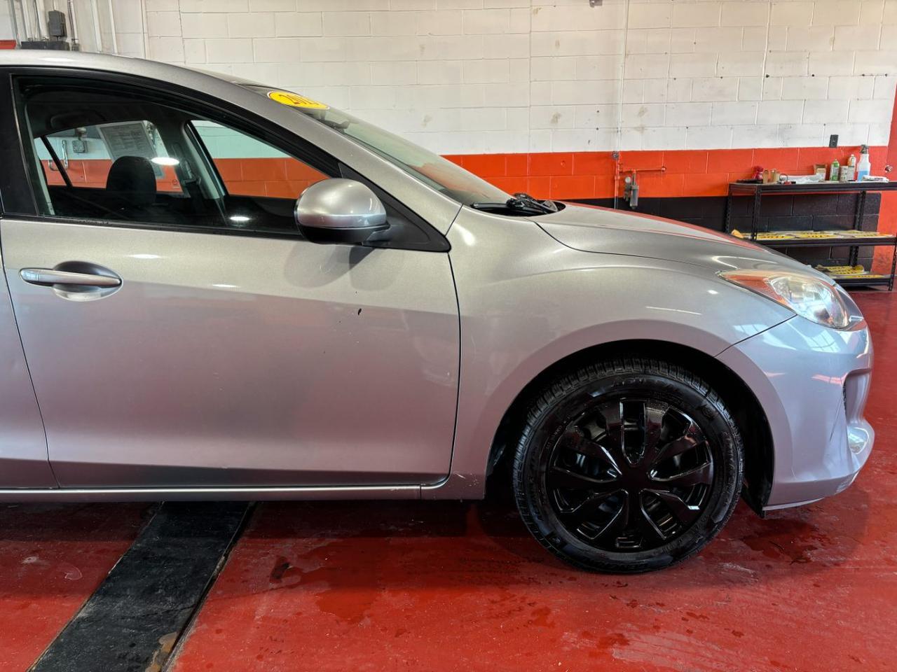 2013 Mazda Mazda3 i Sport Franklin OH