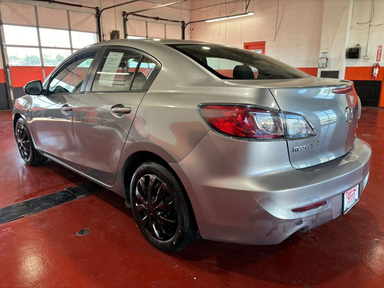 2013 Mazda Mazda3 i Sport Franklin OH