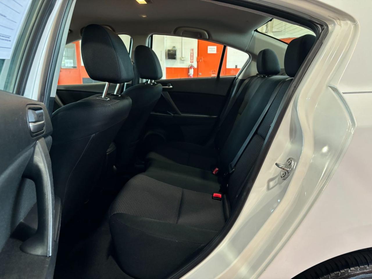 2013 Mazda Mazda3 i Sport Franklin OH