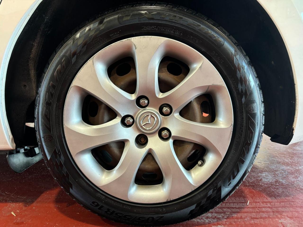 2013 Mazda Mazda3 i Sport Franklin OH