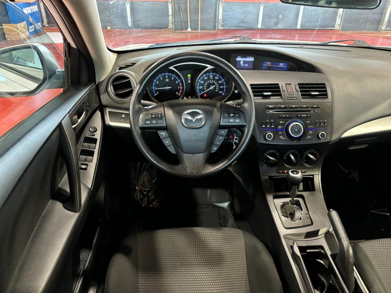 2013 Mazda Mazda3 i Sport Franklin OH