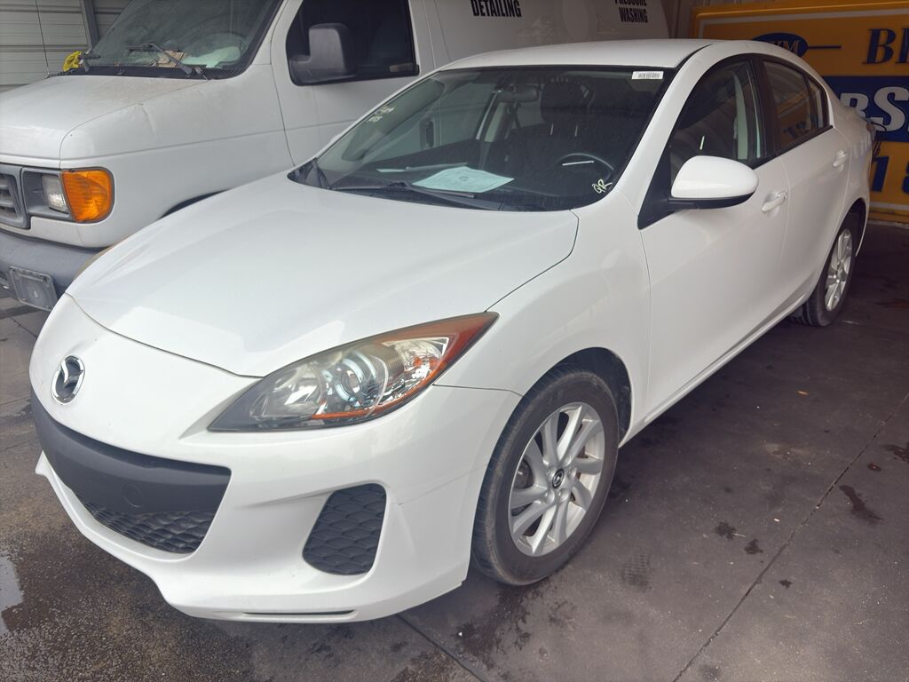 2013 Mazda Mazda3 i Touring