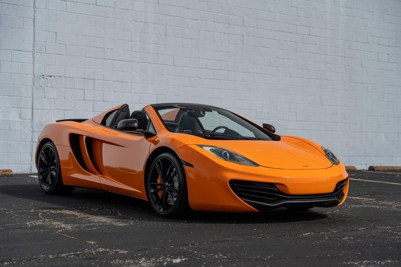 2013 McLaren MP4-12C 12C Spider Roadster 2D St. Louis MO