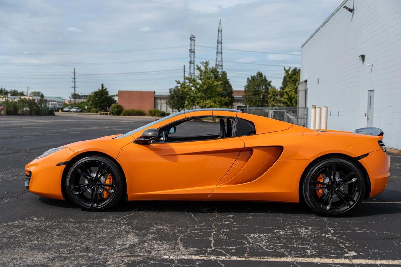 2013 McLaren MP4-12C 12C Spider Roadster 2D St. Louis MO