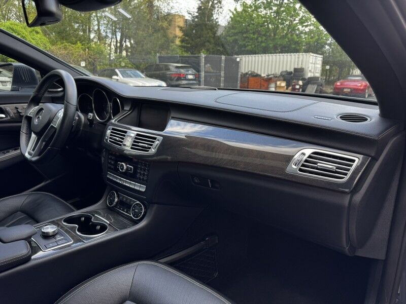 2013 Mercedes-Benz CLS550 4Matic Willow Grove PA