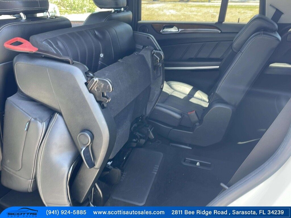 2013 Mercedes-Benz GL-Class GL 450~BLUETOOTH~BUCKET SEATS~CONNECTED CAR INTEGRATED APPS~DRIVER ASSISTANCE PACKAGE~PANORAMIC MOONROOF / SUNROOF~RUNNING BOARDS~LOW MILES Sarasota FL