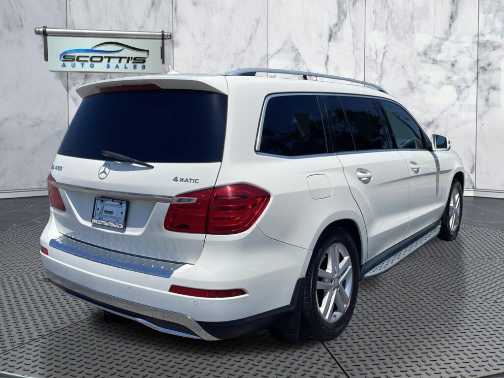 2013 Mercedes-Benz GL-Class GL 450~BLUETOOTH~BUCKET SEATS~CONNECTED CAR INTEGRATED APPS~DRIVER ASSISTANCE PACKAGE~PANORAMIC MOONROOF / SUNROOF~RUNNING BOARDS~LOW MILES Sarasota FL