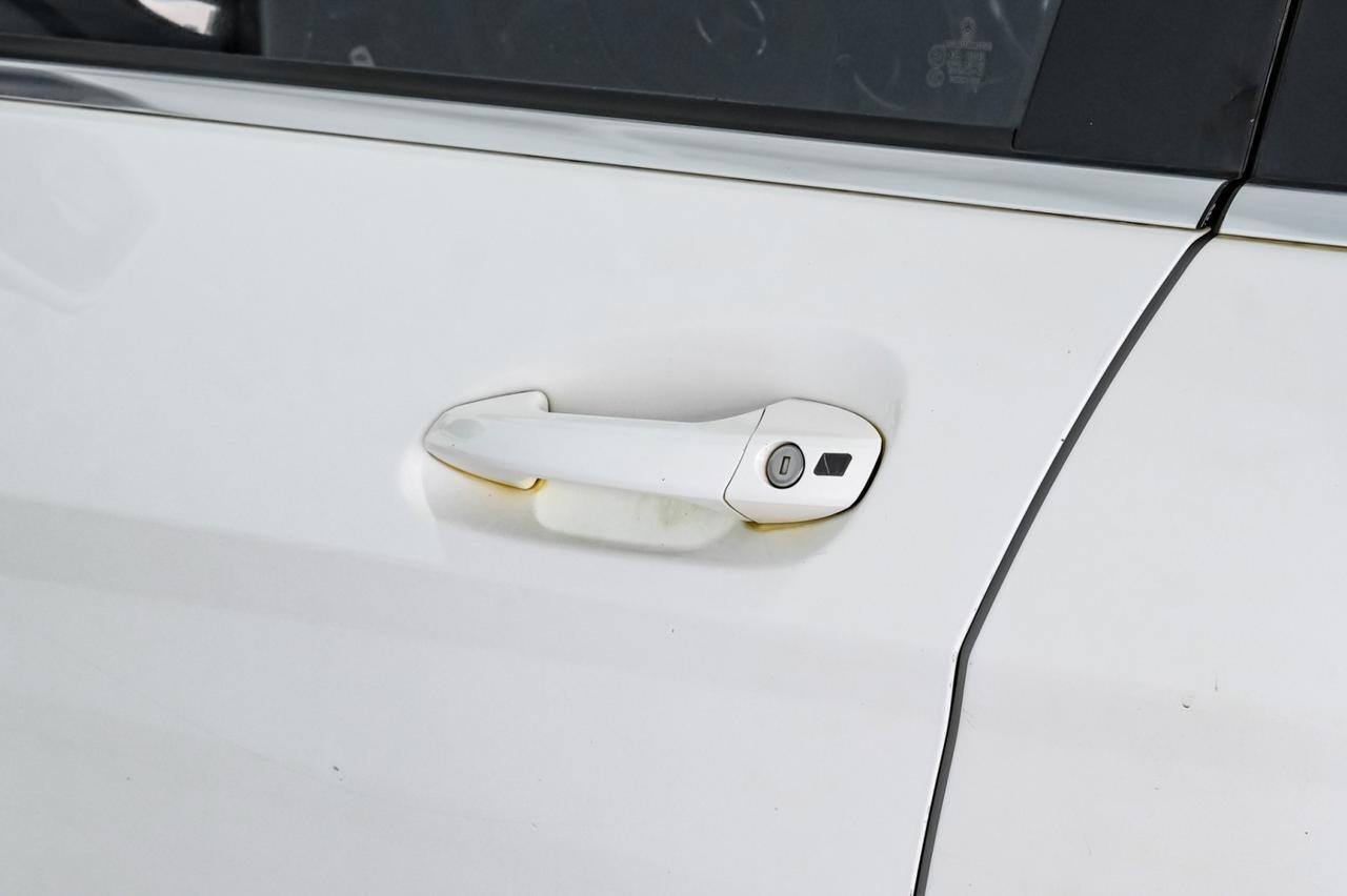 2013 Mercedes-Benz GLK 350 NAVIGATION PANORAMA LEATHER SEATS BLUETOOTH CRUISE CONTROL ALLOY WHEELS Carrollton TX