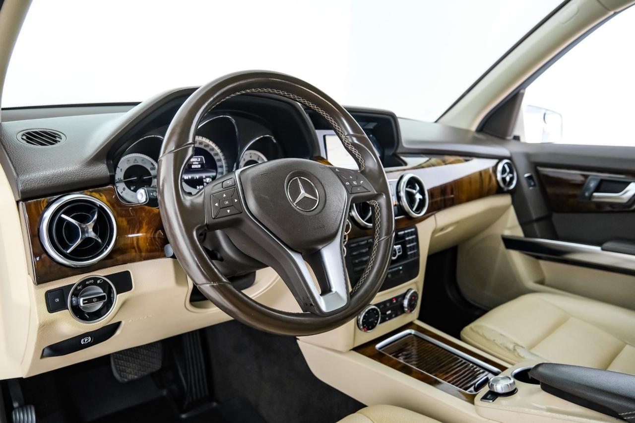 2013 Mercedes-Benz GLK 350 NAVIGATION PANORAMA LEATHER SEATS BLUETOOTH CRUISE CONTROL ALLOY WHEELS Carrollton TX