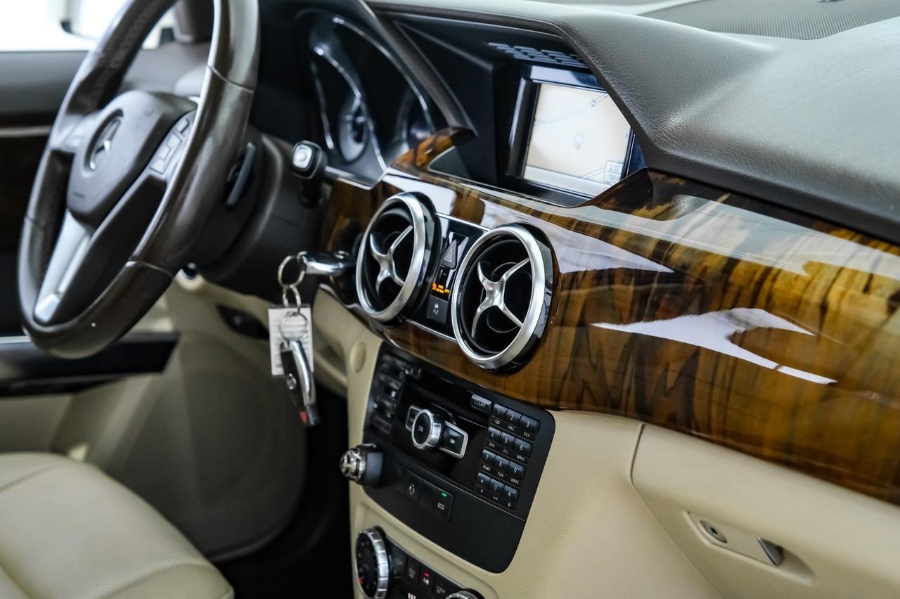 2013 Mercedes-Benz GLK 350 NAVIGATION PANORAMA LEATHER SEATS BLUETOOTH CRUISE CONTROL ALLOY WHEELS Carrollton TX