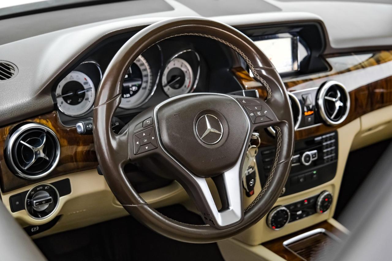 2013 Mercedes-Benz GLK 350 NAVIGATION PANORAMA LEATHER SEATS BLUETOOTH CRUISE CONTROL ALLOY WHEELS Carrollton TX