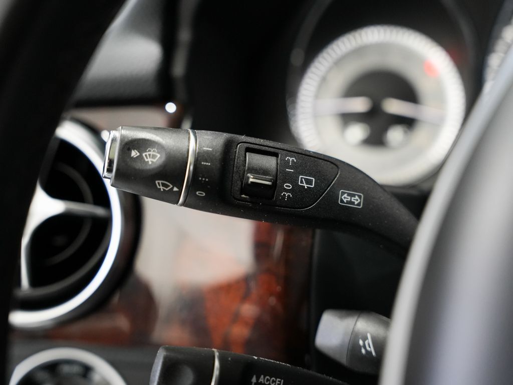 2013 Mercedes-Benz GLK-Class GLK350 - Photo 18