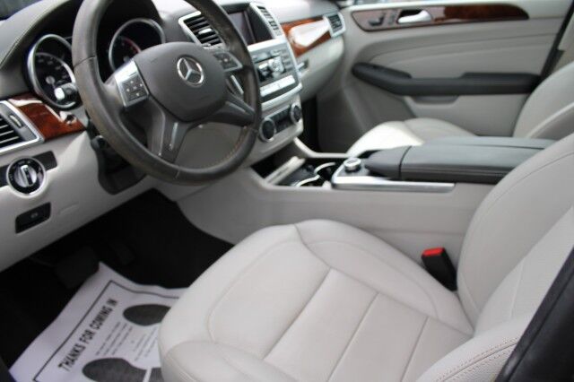 2013 Mercedes-Benz M 550 4MATIC ML 550 4MATIC Melbourne FL