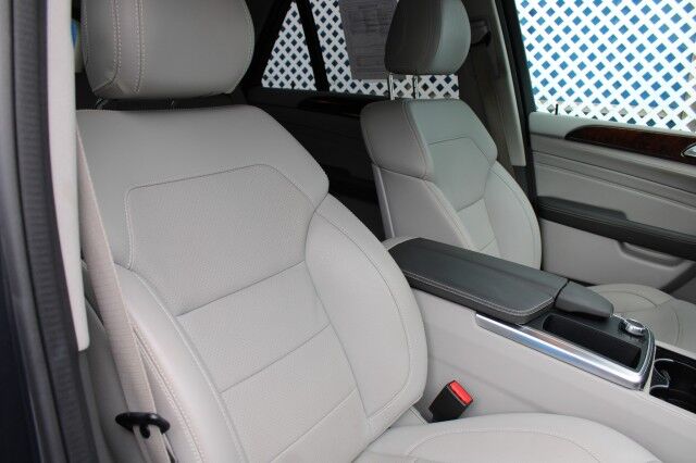 2013 Mercedes-Benz M 550 4MATIC ML 550 4MATIC Melbourne FL