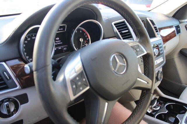 2013 Mercedes-Benz M 550 4MATIC ML 550 4MATIC Melbourne FL