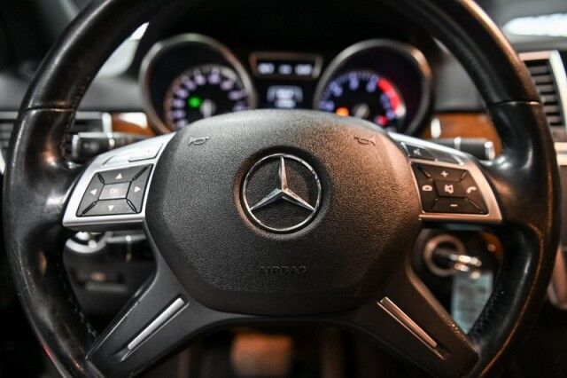 2013 Mercedes-Benz ML 550 4Matic 4dr SUV Chicago IL
