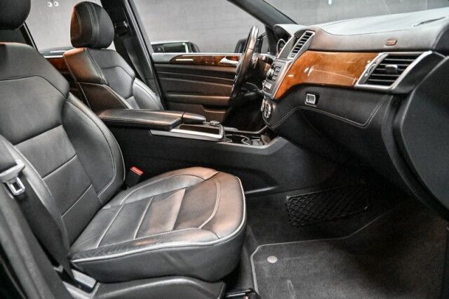 2013 Mercedes-Benz ML 550 4Matic 4dr SUV Chicago IL