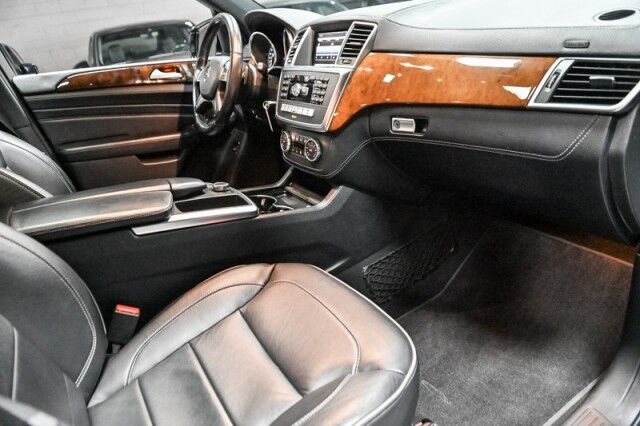 2013 Mercedes-Benz ML 550 4Matic 4dr SUV Chicago IL