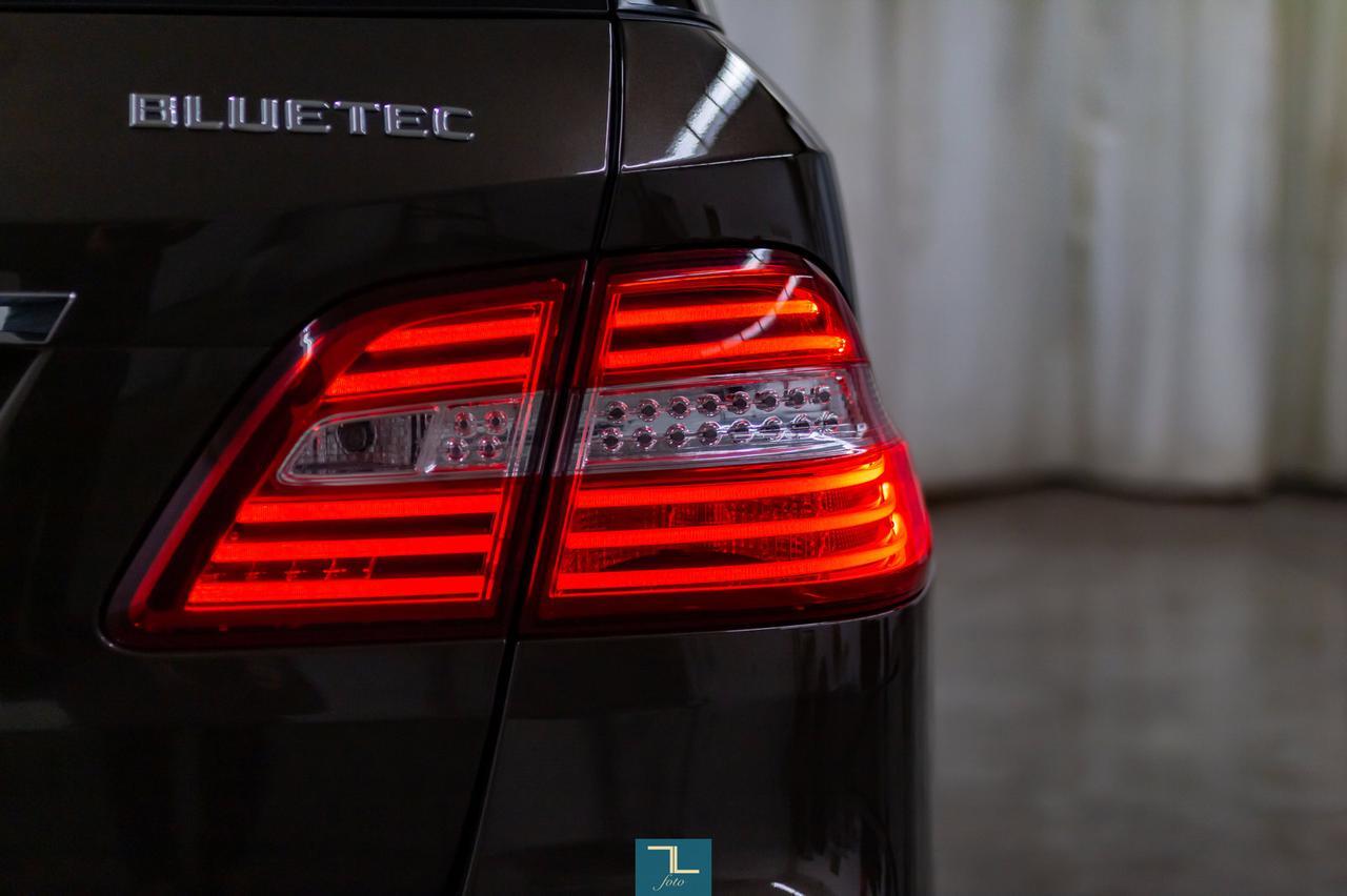 2013 Mercedes-Benz ML350 4Matic BlueTec Diesel Leather Roof Nav Red Deer AB