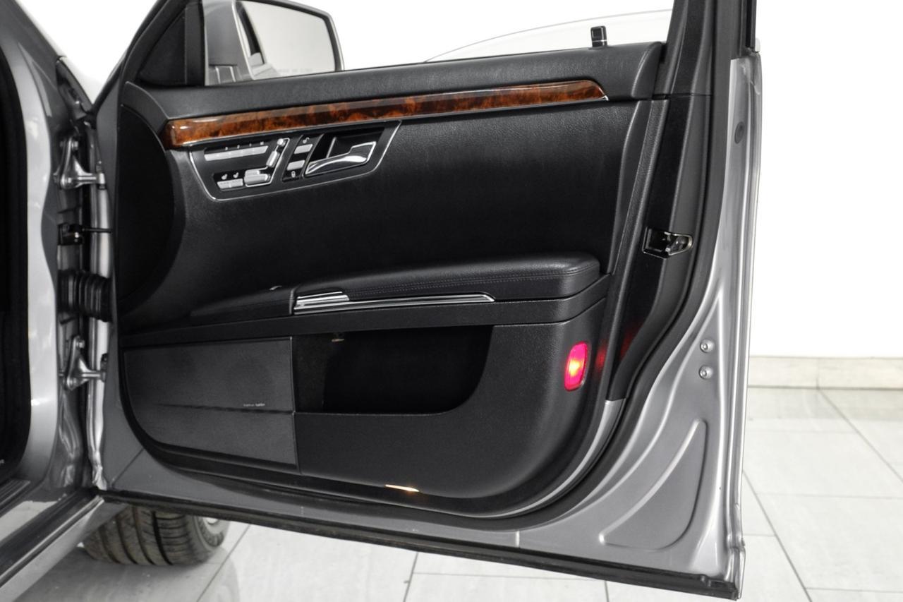 2013 Mercedes-Benz S 550 4MATIC NAVIGATION PANORAMA LEATHER HEATED AND COOLED SEATS REAR Carrollton TX