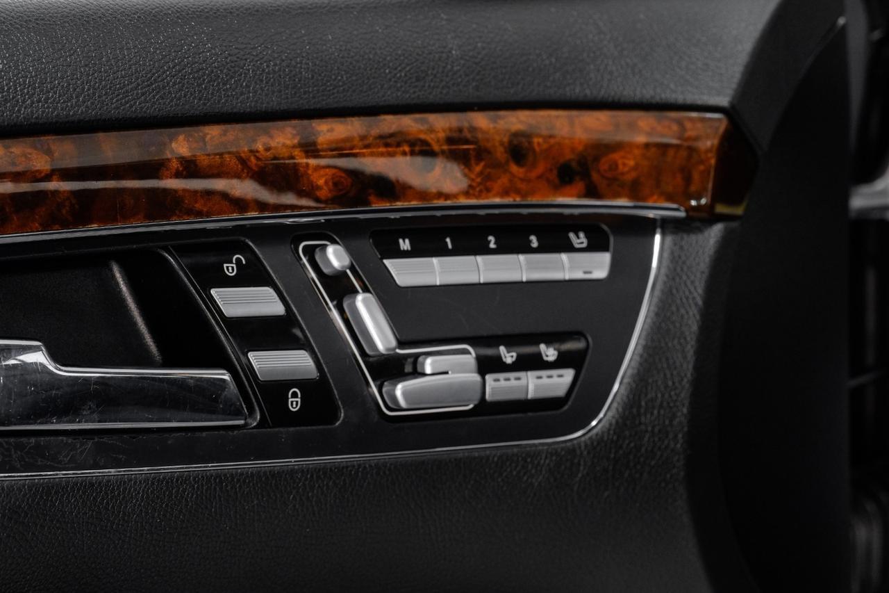 2013 Mercedes-Benz S 550 4MATIC NAVIGATION PANORAMA LEATHER HEATED AND COOLED SEATS REAR Carrollton TX