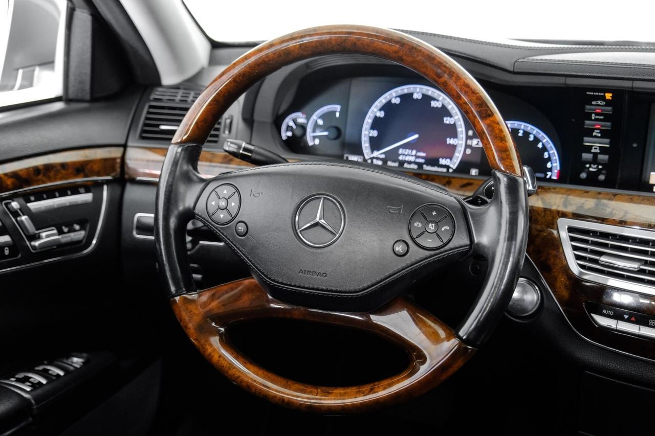 2013 Mercedes-Benz S 550 4MATIC NAVIGATION PANORAMA LEATHER HEATED AND COOLED SEATS REAR Carrollton TX