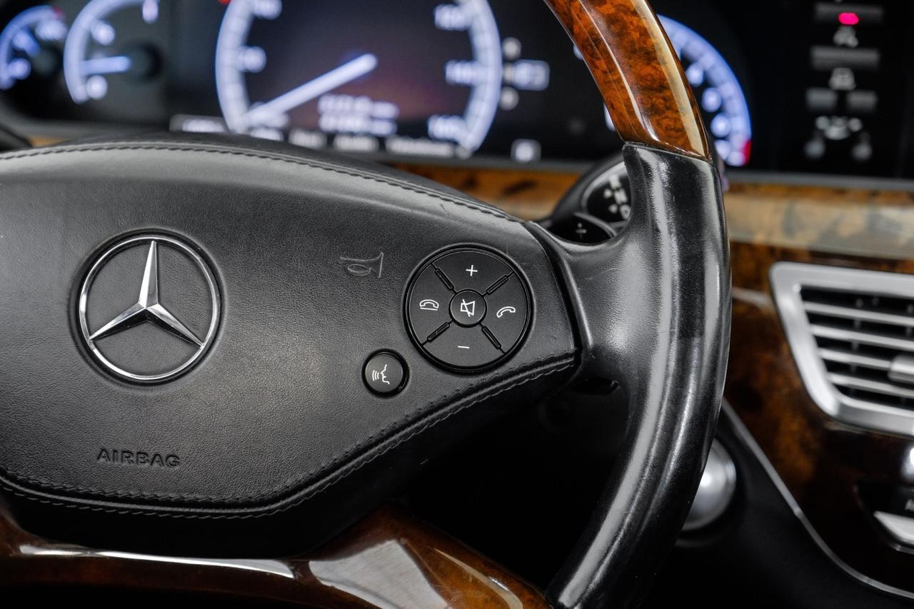 2013 Mercedes-Benz S 550 4MATIC NAVIGATION PANORAMA LEATHER HEATED AND COOLED SEATS REAR Carrollton TX