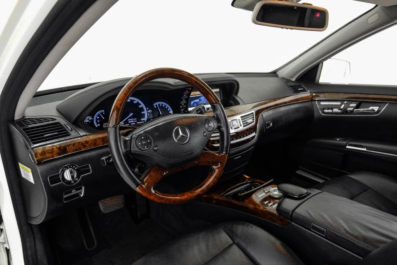 2013 Mercedes-Benz S 550 BLIND SPOT NAVIGATION PANORAMA LEATHER HEATED AND COOLED SEATS R Carrollton TX