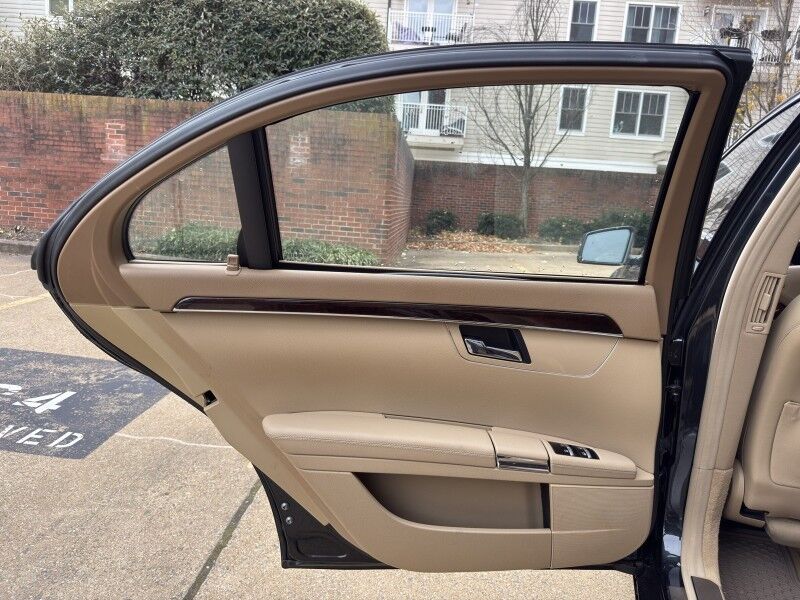 2013 Mercedes-Benz S-Class S 550 4MATIC with Sport Package Arlington VA