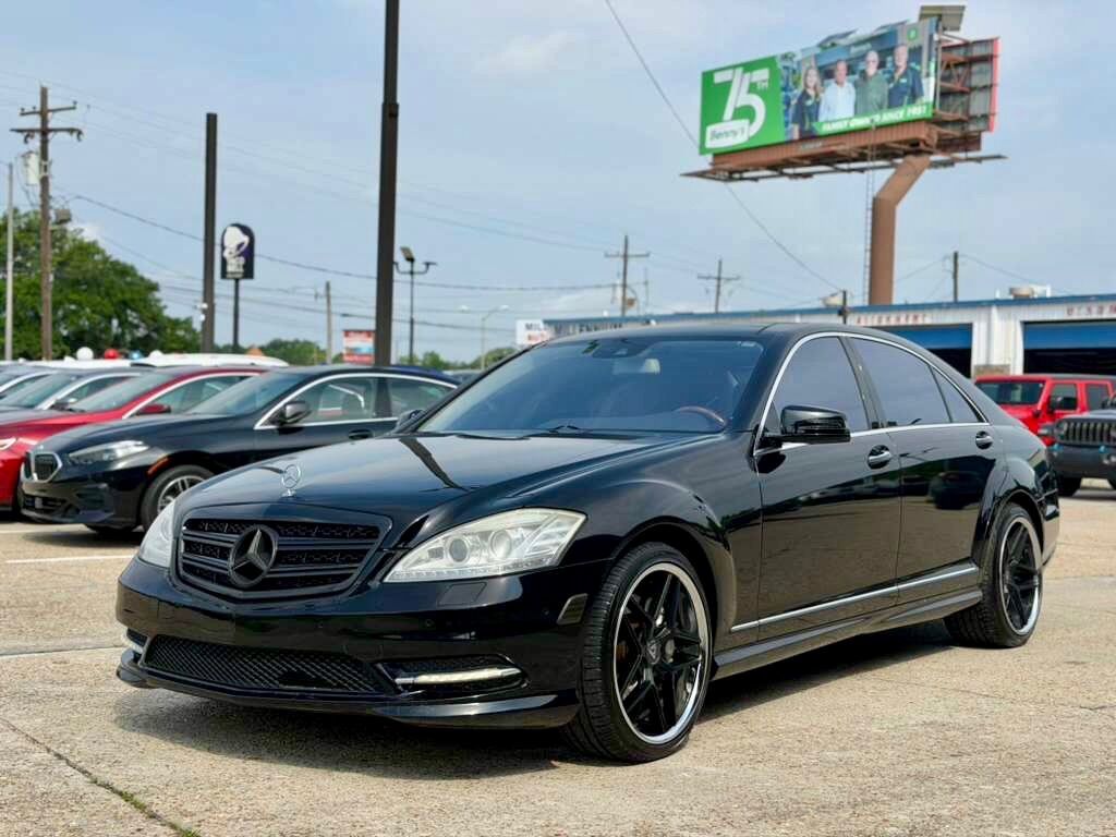 2013 Mercedes-Benz S-Class Sedan 4D S550 4.6L V8 S550