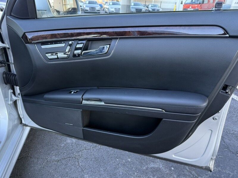 2013 Mercedes-Benz S550 4Matic Willow Grove PA