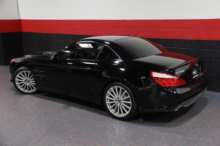 2013 Mercedes-Benz SL 550 AMG Sport 2dr Convertible Chicago IL