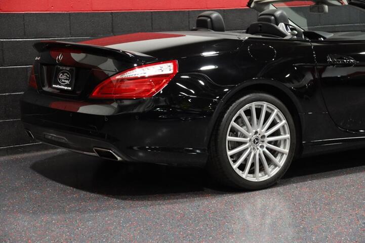 2013 Mercedes-Benz SL 550 AMG Sport 2dr Convertible Chicago IL